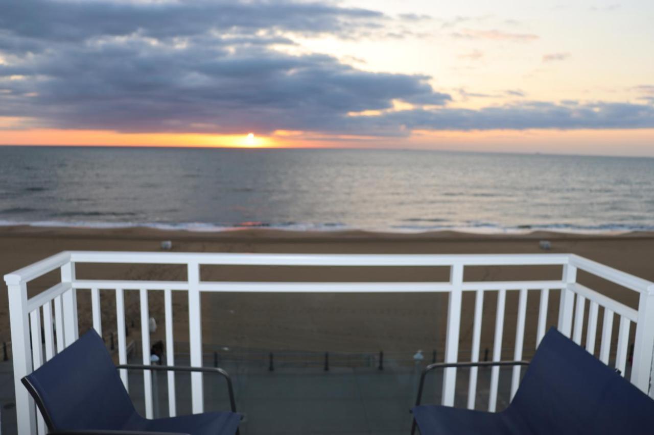 Beach Luxury Oceanfront Virginia Beach Esterno foto