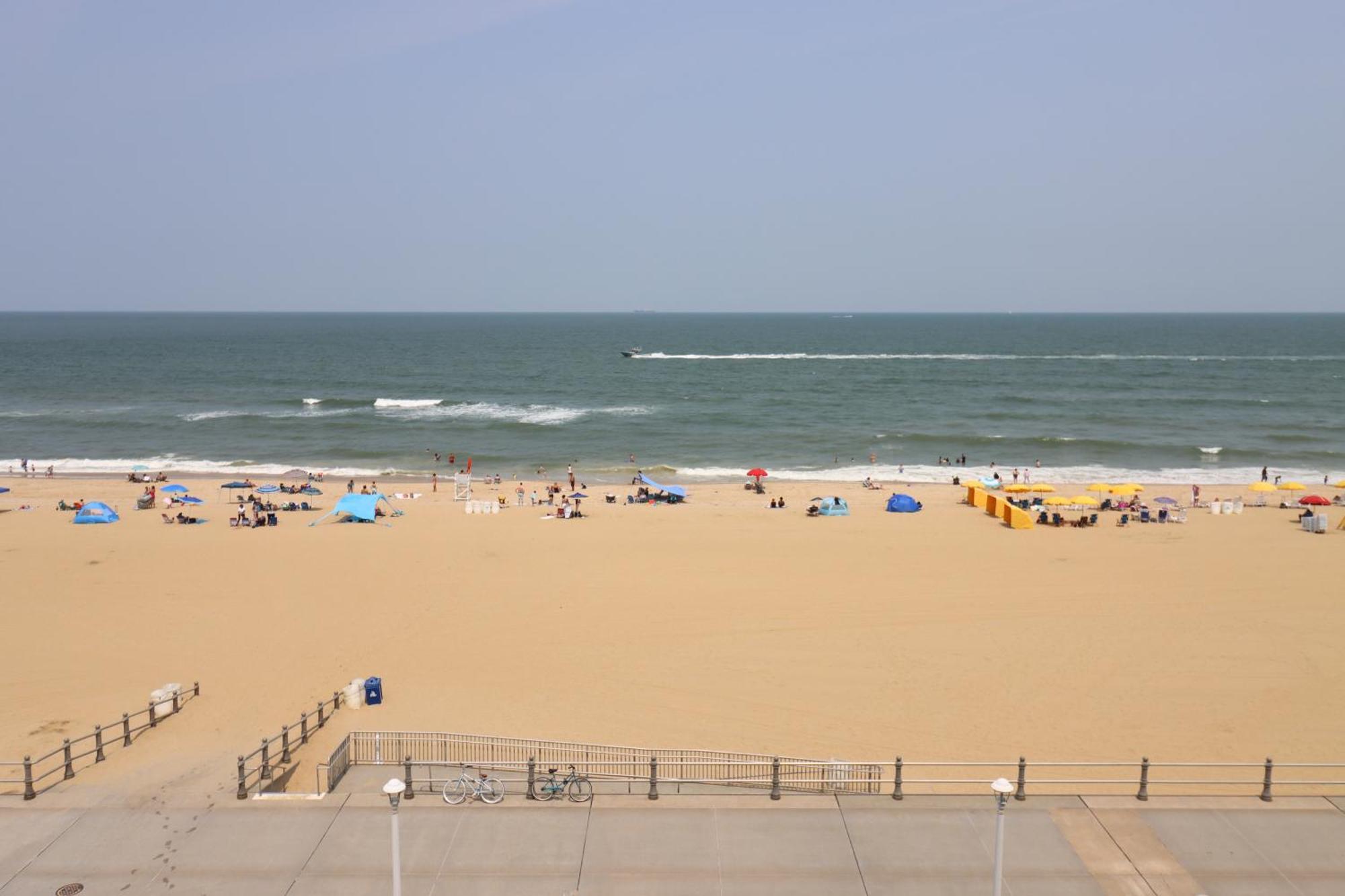 Beach Luxury Oceanfront Virginia Beach Esterno foto